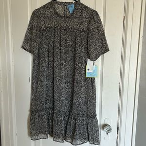 NWT CeCe Leopard Print Short Sleeve A-Line Dress